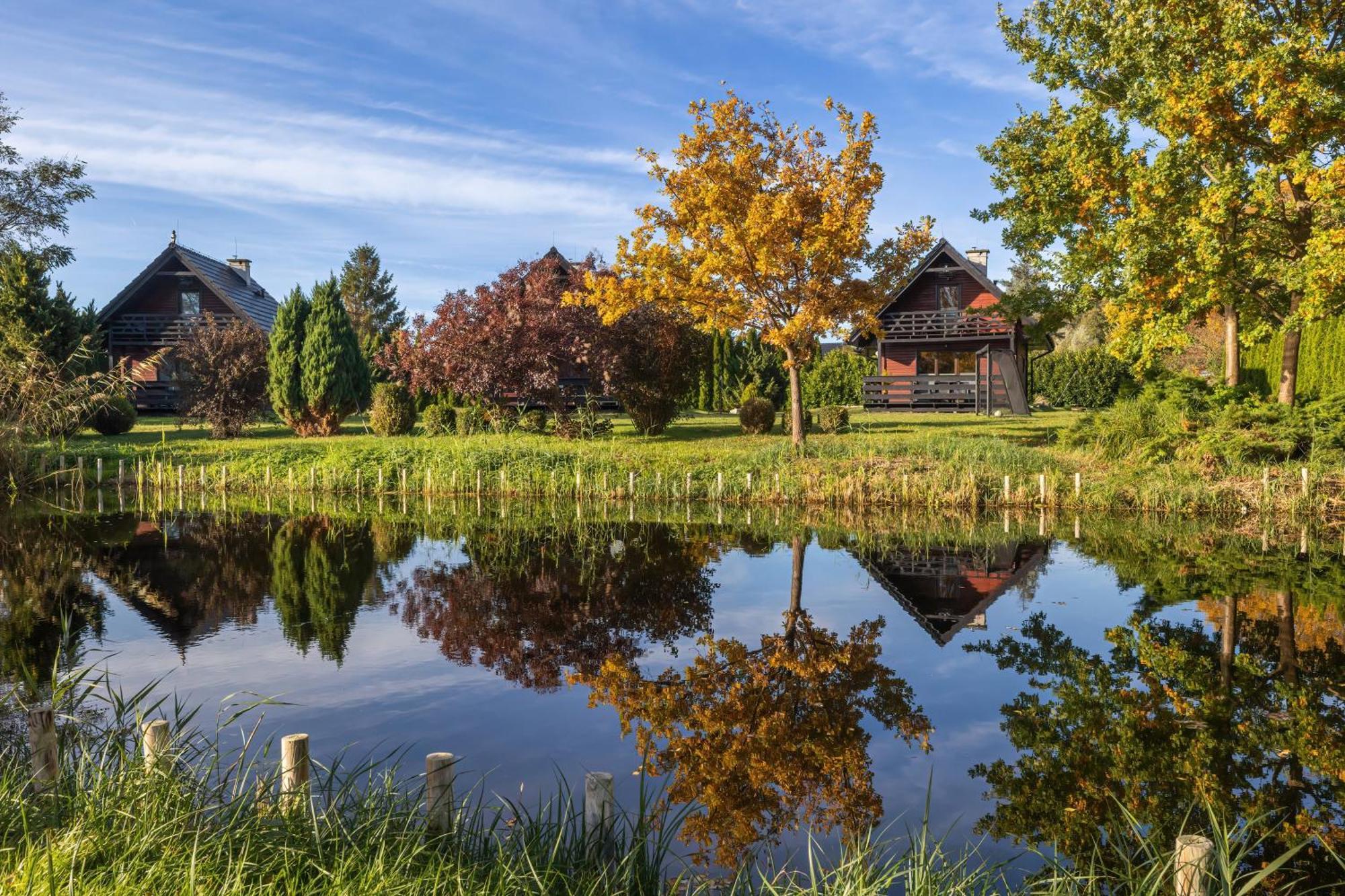 Caloroczne Nad Zalewem Lodge *